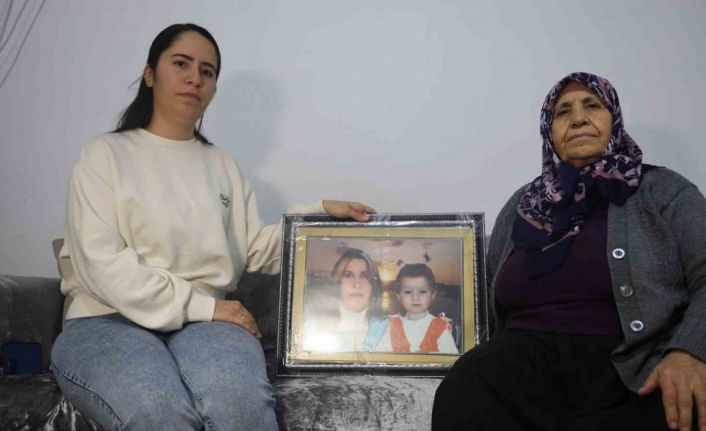 Reyhanlı patlamasında kardeşi ve kızını kaybeden acılı anne: "Esad yansın ve söndürecek bir bardak su bile bulamasınlar"