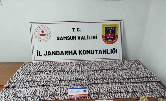 Samsun’da jandarma 838 aranan şahsı yakaladı