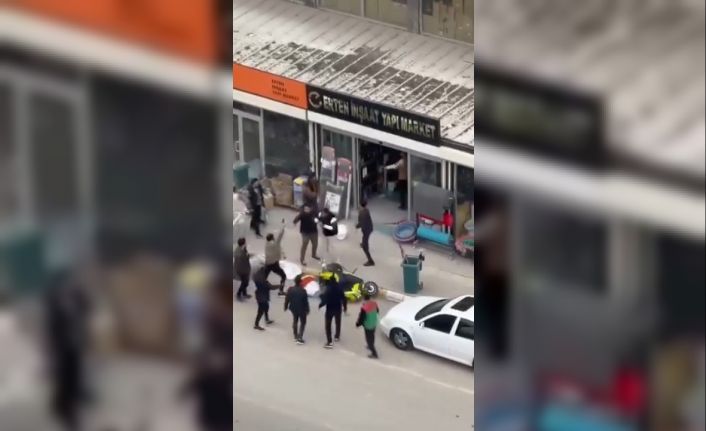 Şanlıurfa’da kazma kürek ve silahla iş yerine saldırı kamerada: 2 yaralı