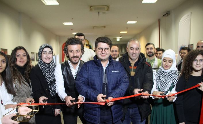 Savaşın acı yüzüne karşı birlik mesajı: Kula’da Filistin için tek yürek gecesi