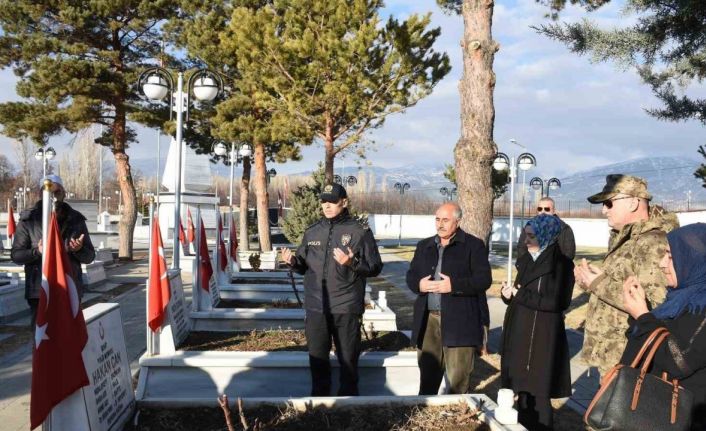 Şehit Polis Memuru Hakan Can şehadetinin 7. sene-i devriyesinde unutulmadı