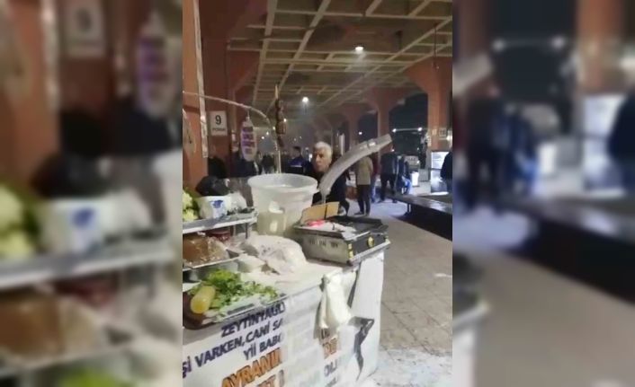 Tezgahına el konulan "Yılancı Osman" ortalığı birbirine kattı