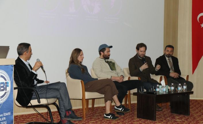 Van Yüzüncü Yıl Üniversitesi’nde ilham veren söyleşi: “Belgesel Sinema ve Fotoğraf”
