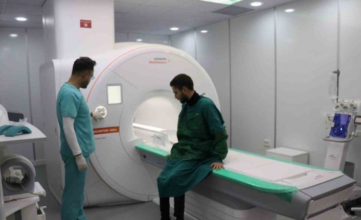 Yapay zeka destekli MR cihazı hizmete girdi