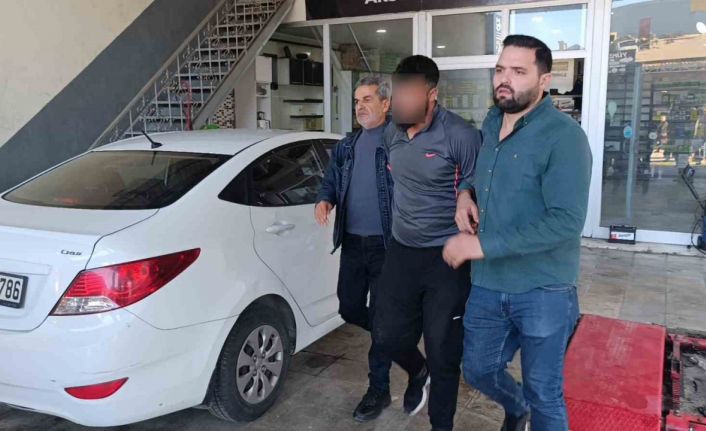 24 yıl kesinleşmiş hapis cezasıyla aranan firari polisten kaçarken kaza yapınca yakalandı