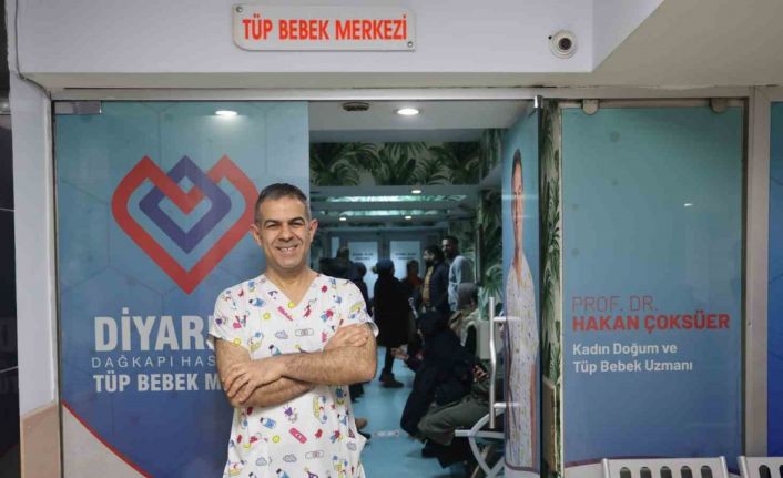 43 yaşındaki kadın 25 tüp bebek denemesinin ardından 20 yıl sonra çocuk sahibi oldu