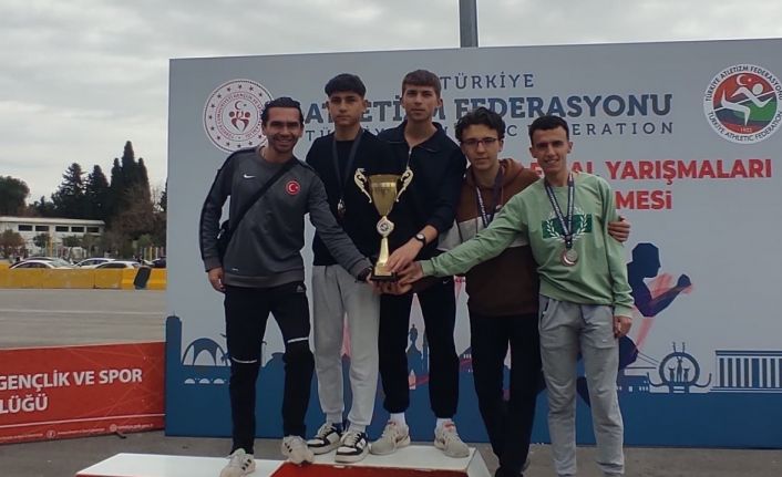 Atletizm sporcularından büyük başarı