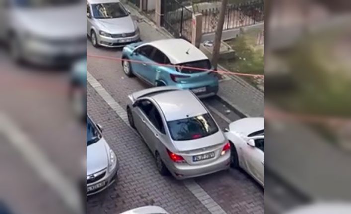 Avcılar’da 17 yaşındaki sürücü ortalığı birbirine kattı: O anlar kamerada