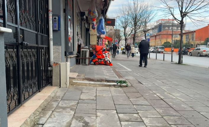 Bahçelievler’de molaya çıkan çalışana silahlı saldırı: O anlar kamerada