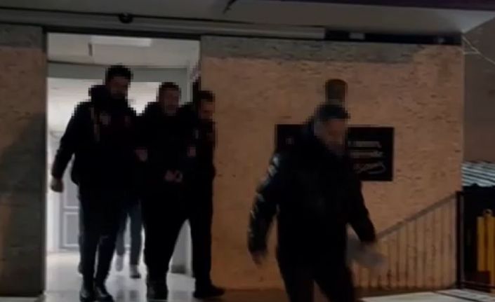 Bakırköy’de okula silahlı saldırı