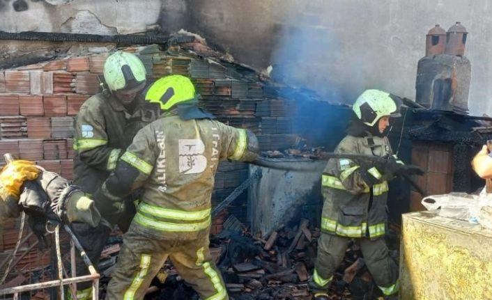 Balıkesir Büyükşehir İtfaiyesi 2024 yılında 9 bin 945 olaya müdahale etti