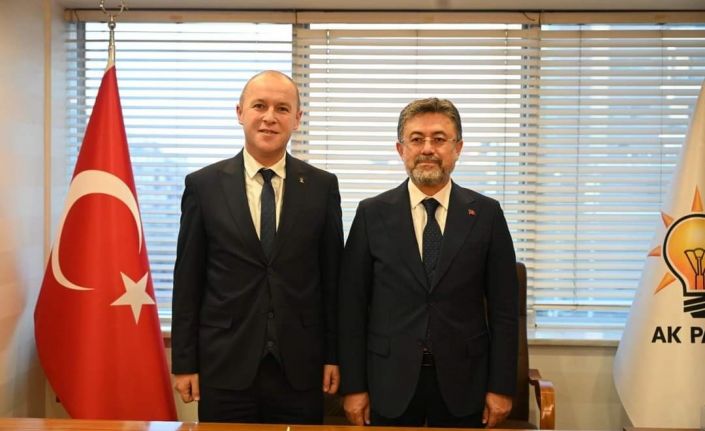 Başkan İleri, Bakan Yumaklı’ya Yenişehir’in isteklerini anlattı