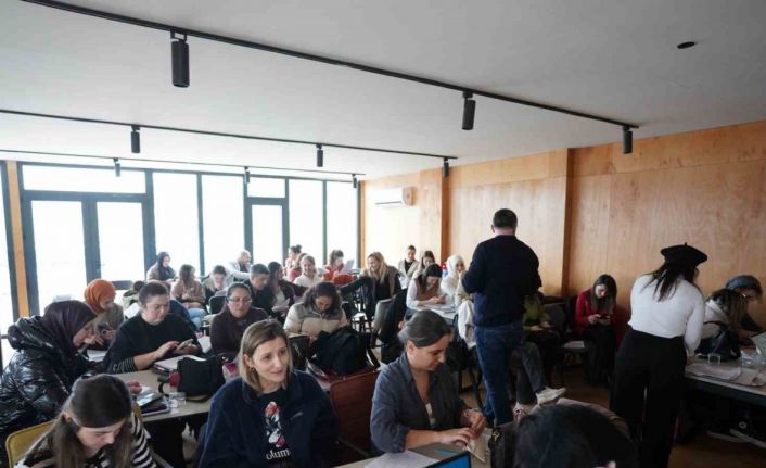 Beylikdüzü Aziz Sancar Bilim ve Sanat Merkezi’nde "AB Projeleri Hazırlama Eğitimi"