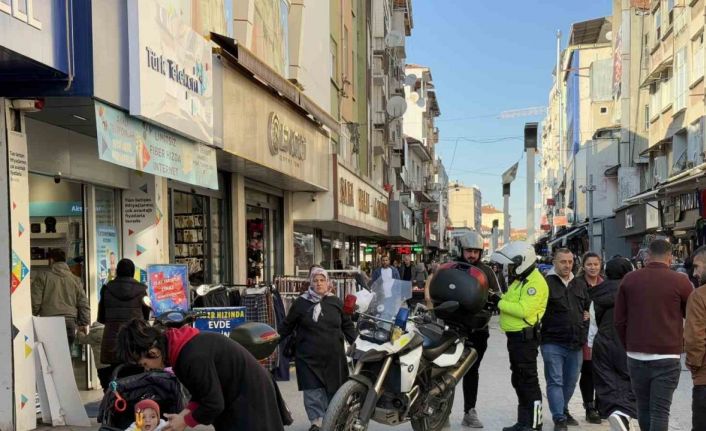 Bir saatte 127 bin lira: Yayalara ayrılan alana motosikletle girenlere ceza yağdı