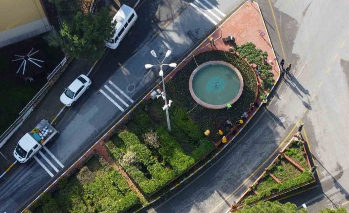 Bozdoğan’da mevsimlik çiçeklerin dikimi yapıldı