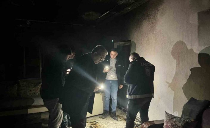 Bünyan’da bir evde çıkan yangından 3 kişi etkilendi