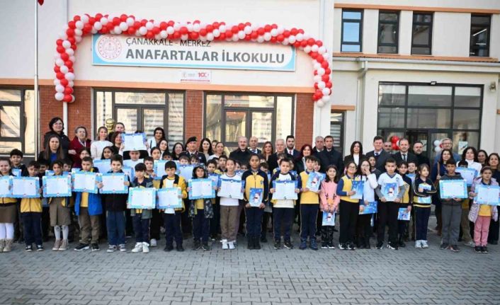 Çanakkale’de 83 bin 586 öğrenci karne aldı