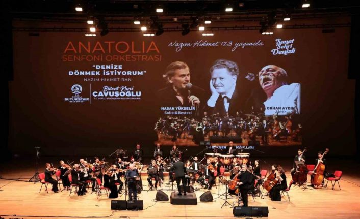 Denizli Büyükşehirden Nazım Hikmet’in 123. Yaşına özel etkinlikte sanatseverlerden yoğun ilgi gördü