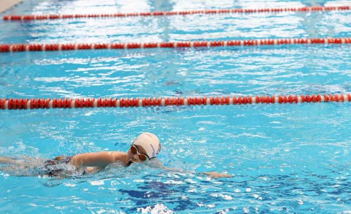 Denizli’nin ev sahipliğinde Türk Devletleri Teşkilatı yüzme yarışları düzenlendi