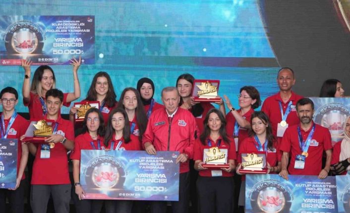 Dumlupınar Bilim ve Sanat Merkezi öğrencilerinden büyük başarı