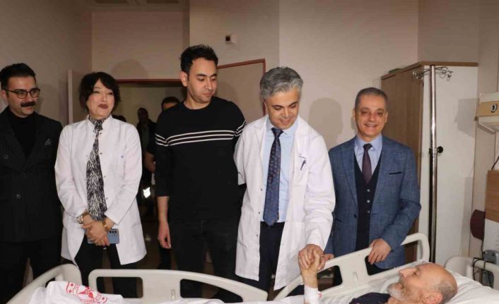 Erzincan’da 72 yaşındaki vatandaş, 50 dakika süren kalp masajı ile hayata döndü