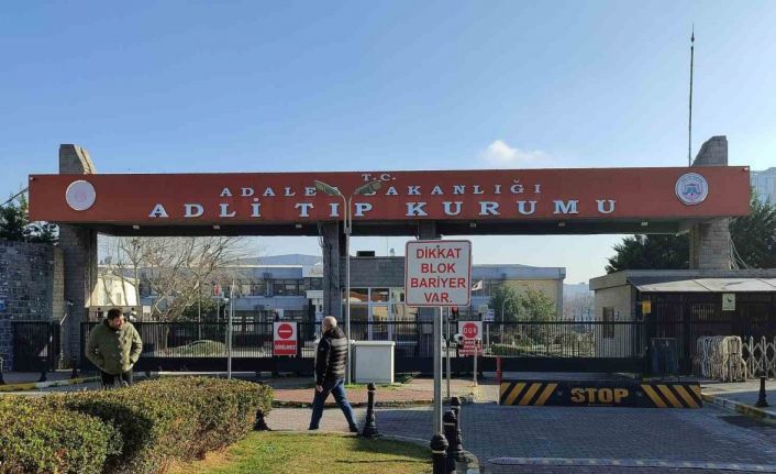 Eyüpsultan’da kazada hayatını kaybeden 2 kişinin cenazeleri Adli Tıp Kurumu’ndan alındı