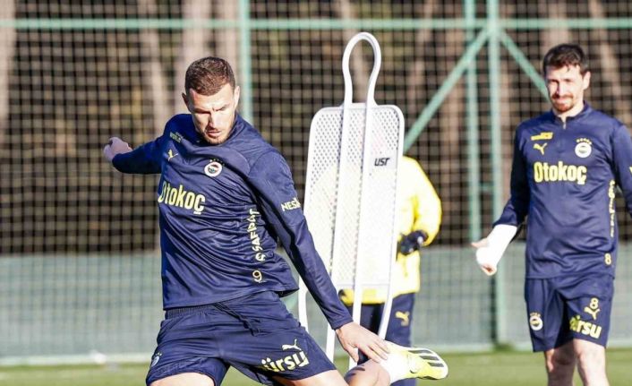 Fenerbahçe, Göztepe maçı hazırlıklarına başladı