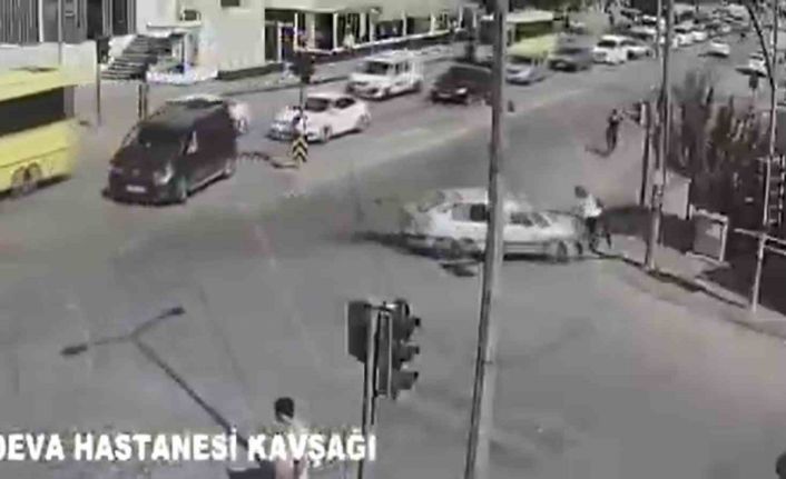 Gaziantep’te 2024’te yaşanan feci kazalar KGYS kameralarına yansıdı