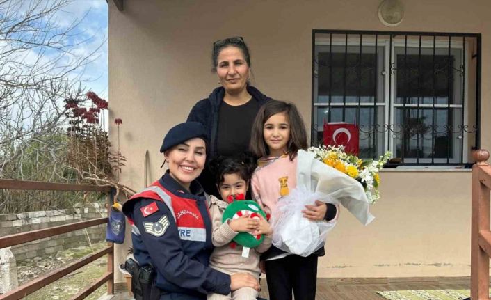Jandarma, şehit ailesini unutmadı