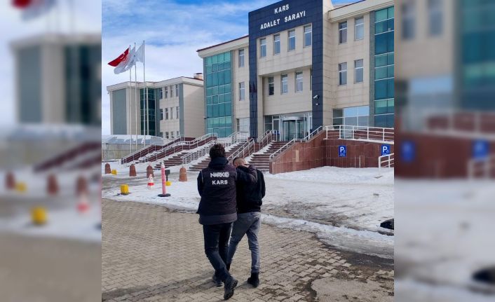 Kars’ta uyuşturucu taciri 1 kişi tutuklandı