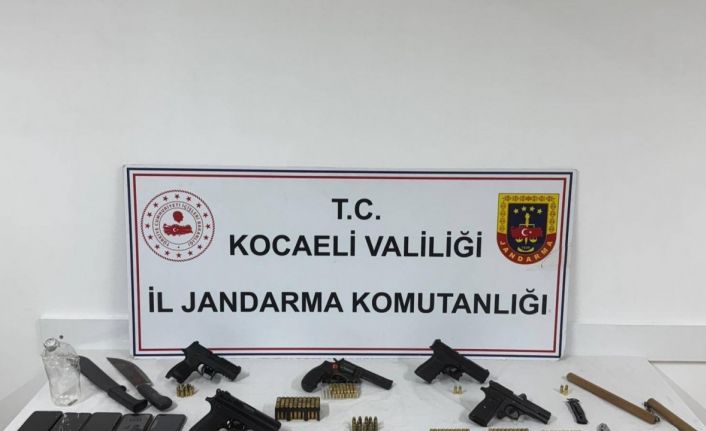 Kocaeli merkezli silah kaçakçılığı operasyonu: 22 gözaltı