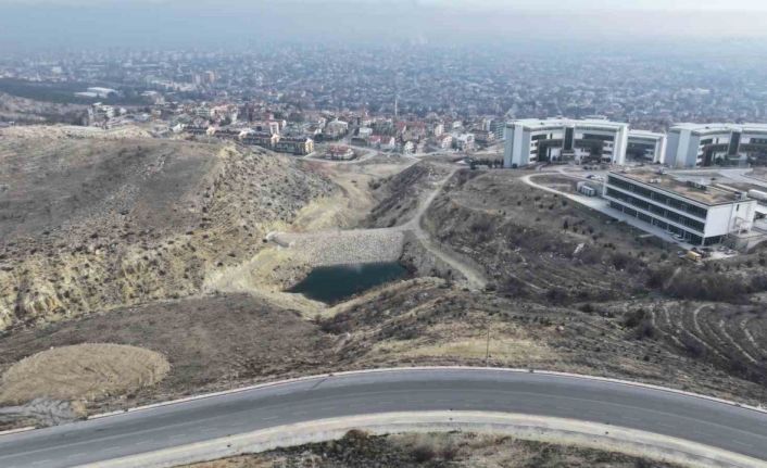 Konya Büyükşehir NEÜ Kampüsü içindeki taşkın göletini tamamladı