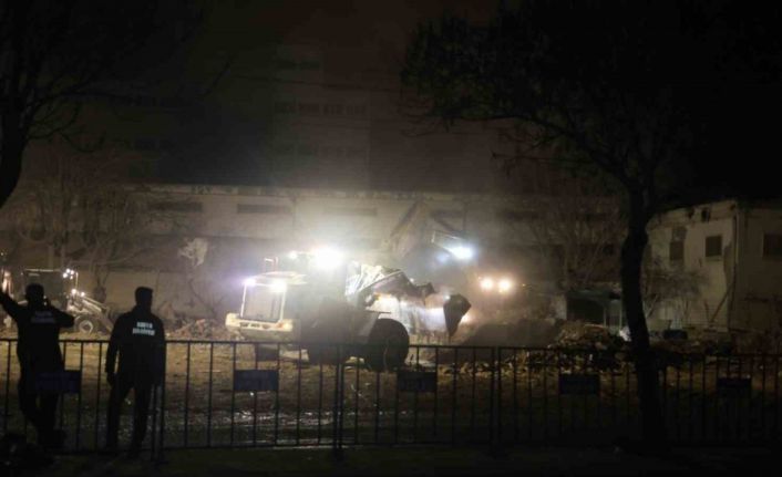 Konya’da çöken binada enkaz kaldırma işlemi tamamlandı