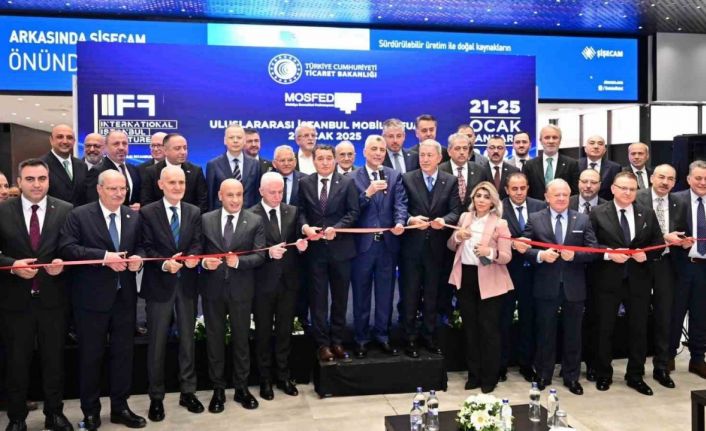 KTO ve KAYSO yönetimi, İstanbul Mobilya Fuarı’nda Kayseri firmalarını yalnız bırakmadı