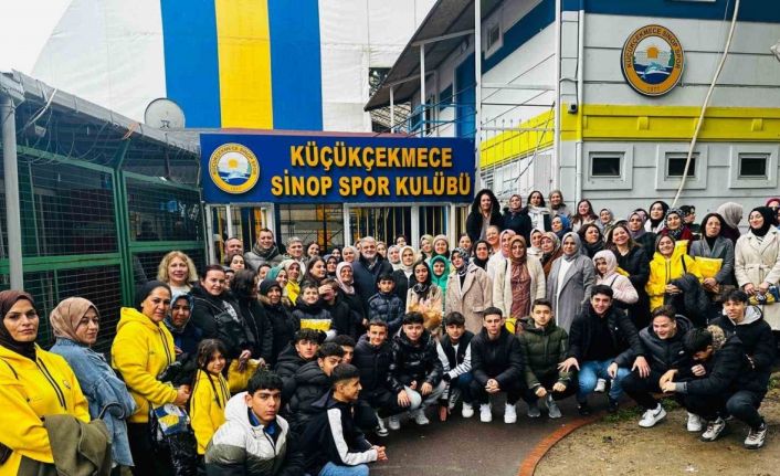 Küçükçekmece Sinopspor’dan altyapıdaki sporcuların annelerine ‘Beslenme ve Spor İlişkisi’ semineri
