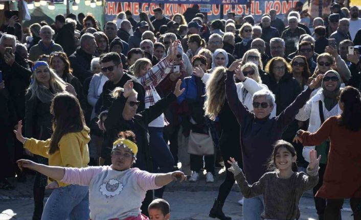 Kuşadası’nda Karadeniz rüzgarı esmeye başladı