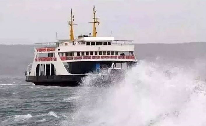 Marmara ve Erdek’te olumsuz hava şartları nedeniyle bazı deniz seferleri iptal edildi