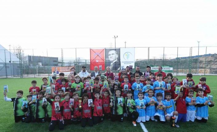 Merkezefendi Belediyesi sömestr tatiline özel futbol turnuvası düzenledi
