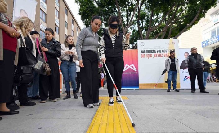 Mersin’de görme engelliler için farkındalık etkinliği düzenlendi
