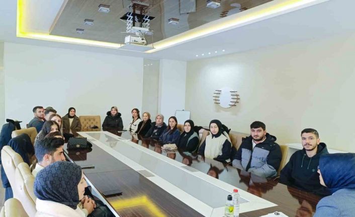 Milli Eğitim Müdürü Çam; “Sabır ve sevgiyle yoğrulmuş, ilham veren birer rehbersiniz"