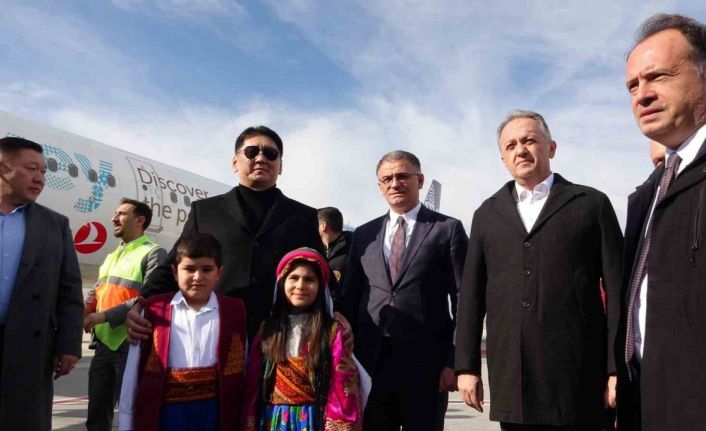 Moğolistan Cumhurbaşkanı Khurelsukh Ukhnaa Van’da