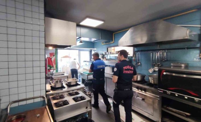 Muğla Büyükşehir İtfaiyesi’nden yangınlara karşı önleyici faaliyetler