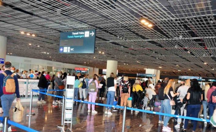 Muğla’nın 2 havalimanı 2024 yılında 10 milyon 38 bin yolcuya hizmet verdi