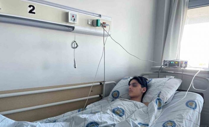 Okey masasında ’yan baktın’ tartışmasında 17 yaşındaki çocuk bıçaklandı