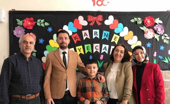 Sarız Anadoluspor’dan Kahramanmaraş’a duygulandıran hediye