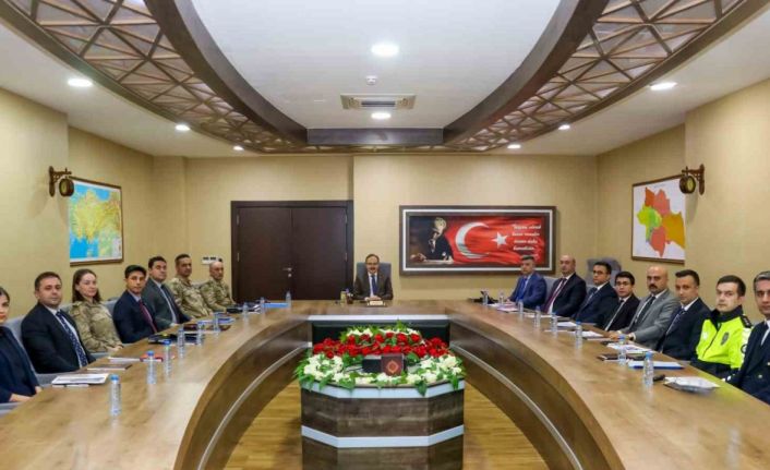 Siirt’te güvenlik toplantısı gerçekleştirildi
