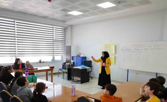 Sömestr etkinliklerinin adresi çocuk üniversitesi