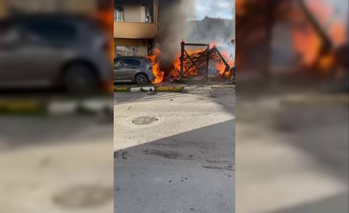 Sultanbeyli’de baraka yangını: Alevler park halindeki araca sıçradı