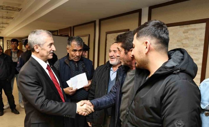 Tahmazoğlu çiftçilerle bir araya geldi