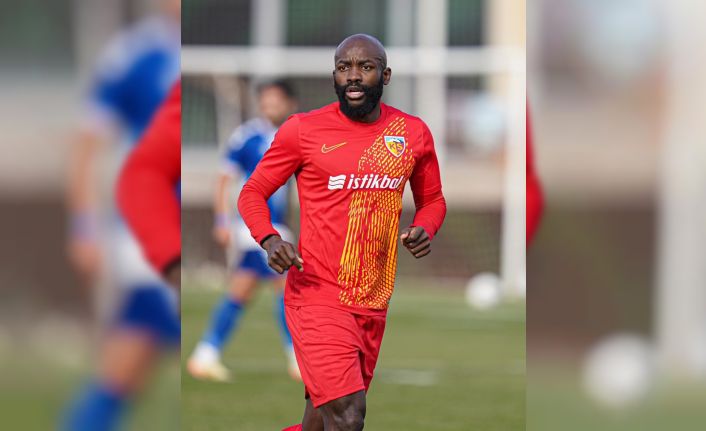 Takım arkadaşına tokat atan Stephane Bahoken, kadro dışı bırakıldı